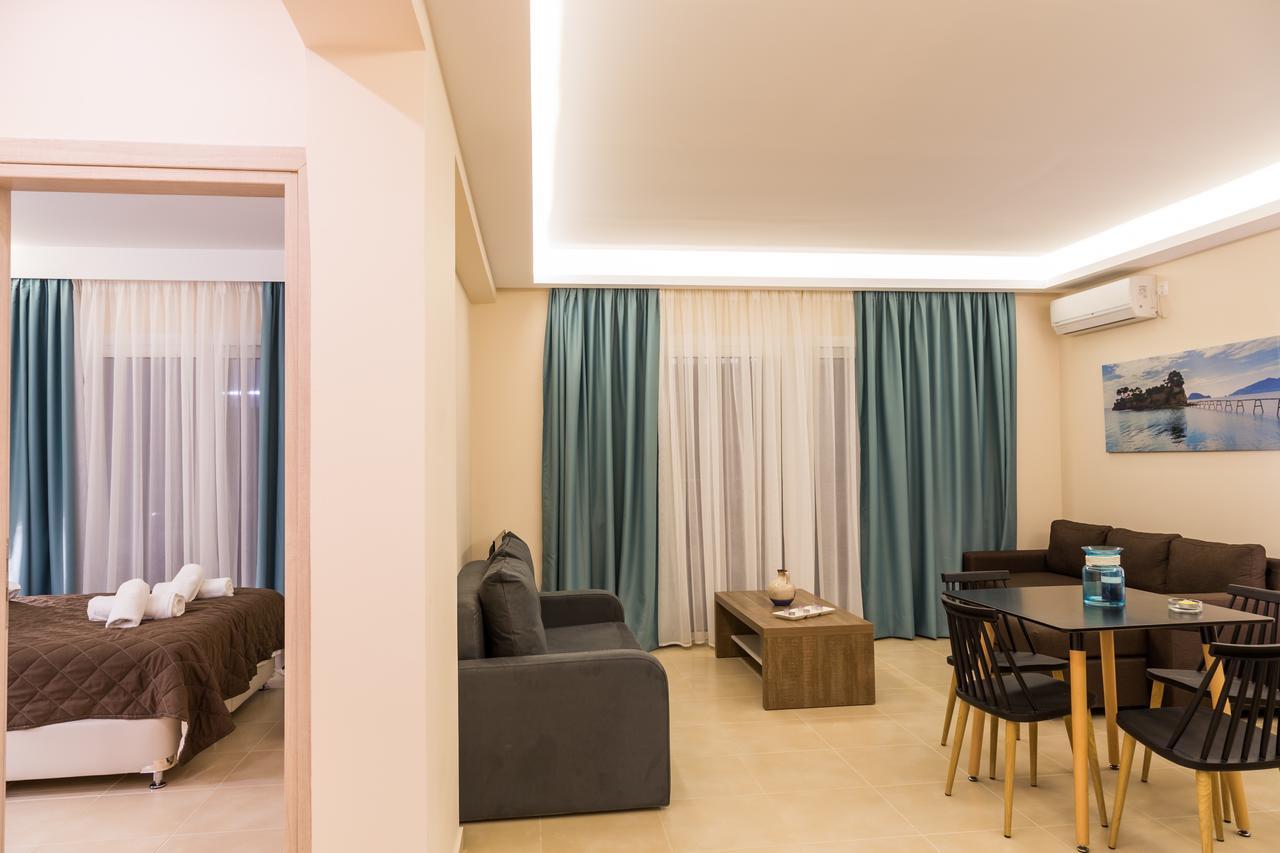 Laura Beach House Алікес Екстер'єр фото