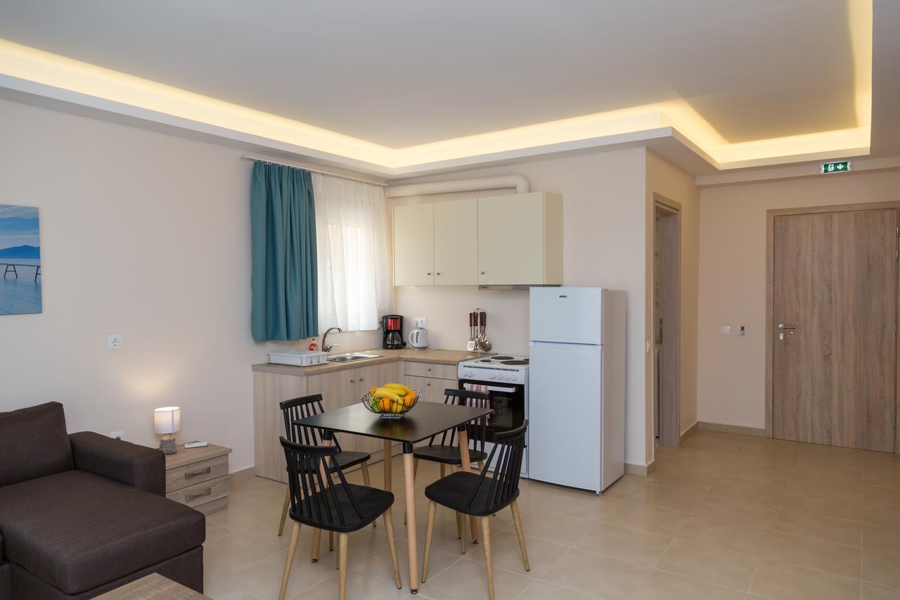 Laura Beach House Алікес Екстер'єр фото