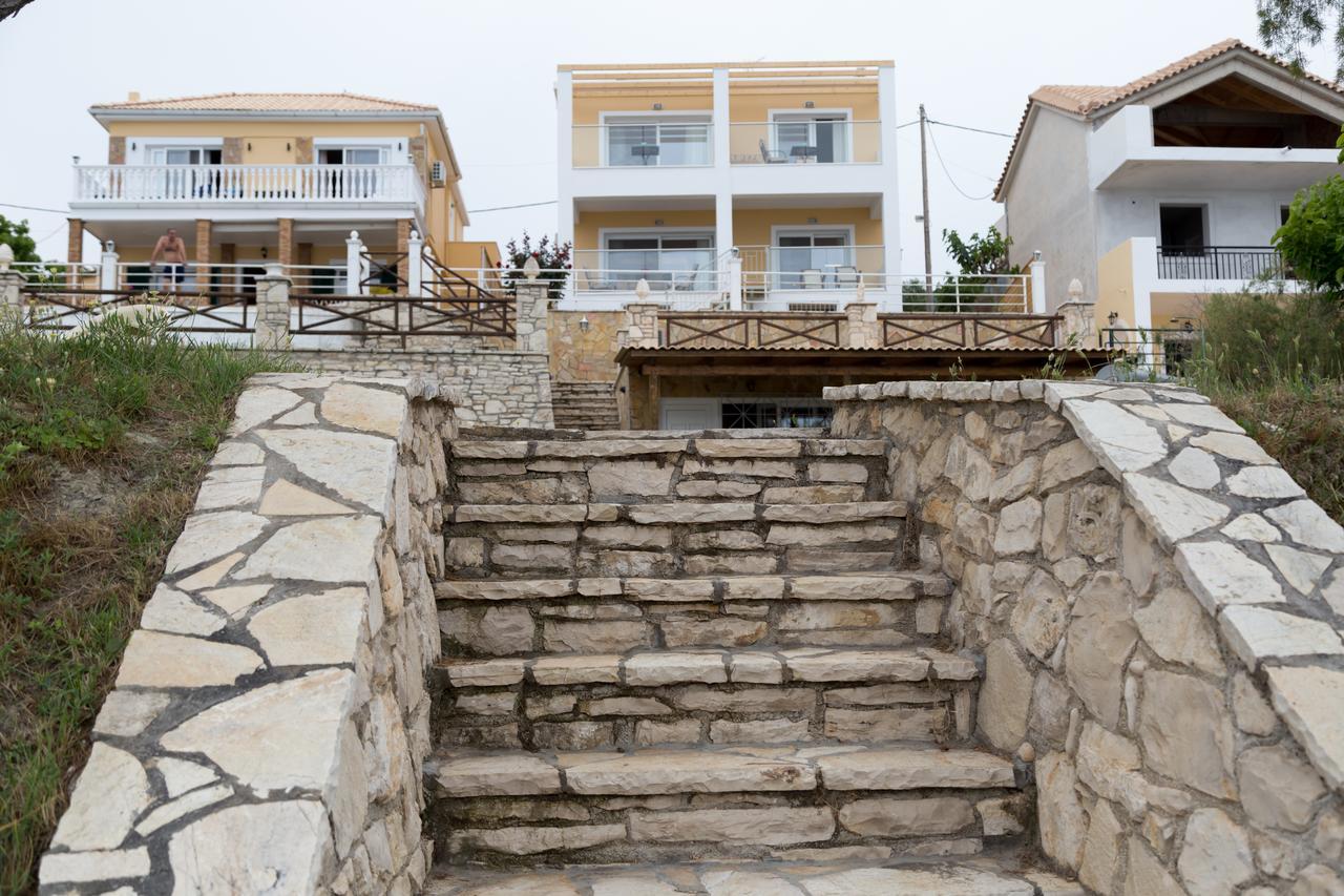 Laura Beach House Алікес Екстер'єр фото
