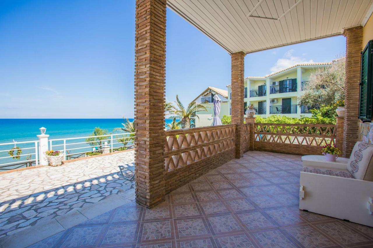 Laura Beach House Алікес Екстер'єр фото