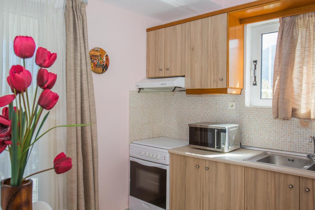 Laura Beach House Алікес Екстер'єр фото